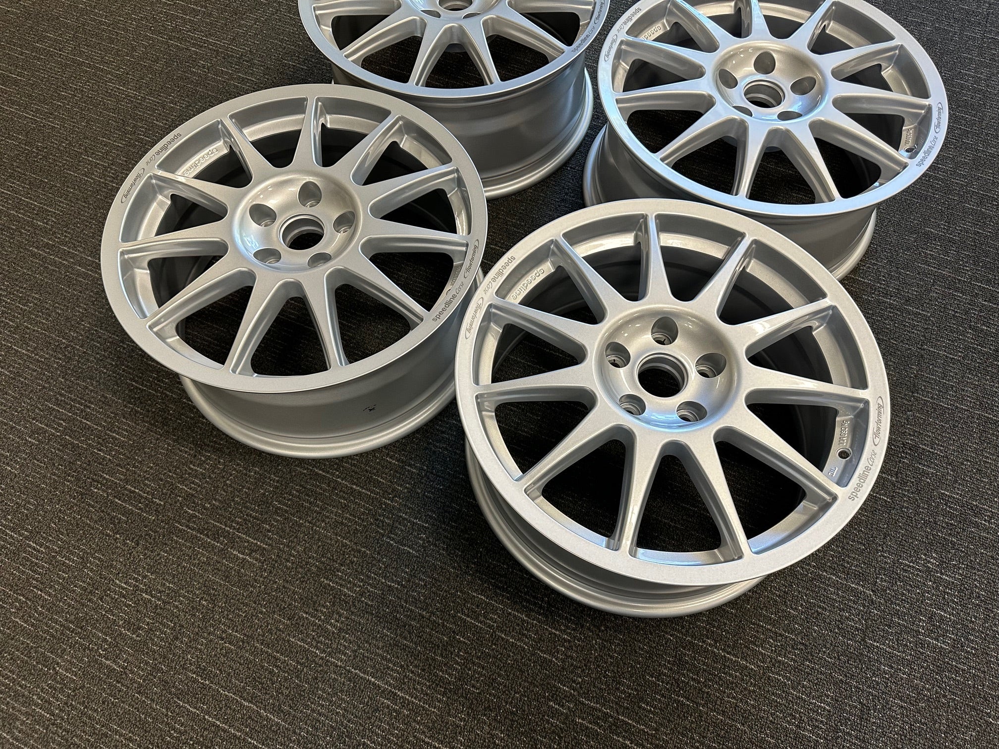 バレエ Stina typeW Ssize Speedline Turini Type 2120, 18x8, 5x114.3, ET48 - Subaru (SET OF 4